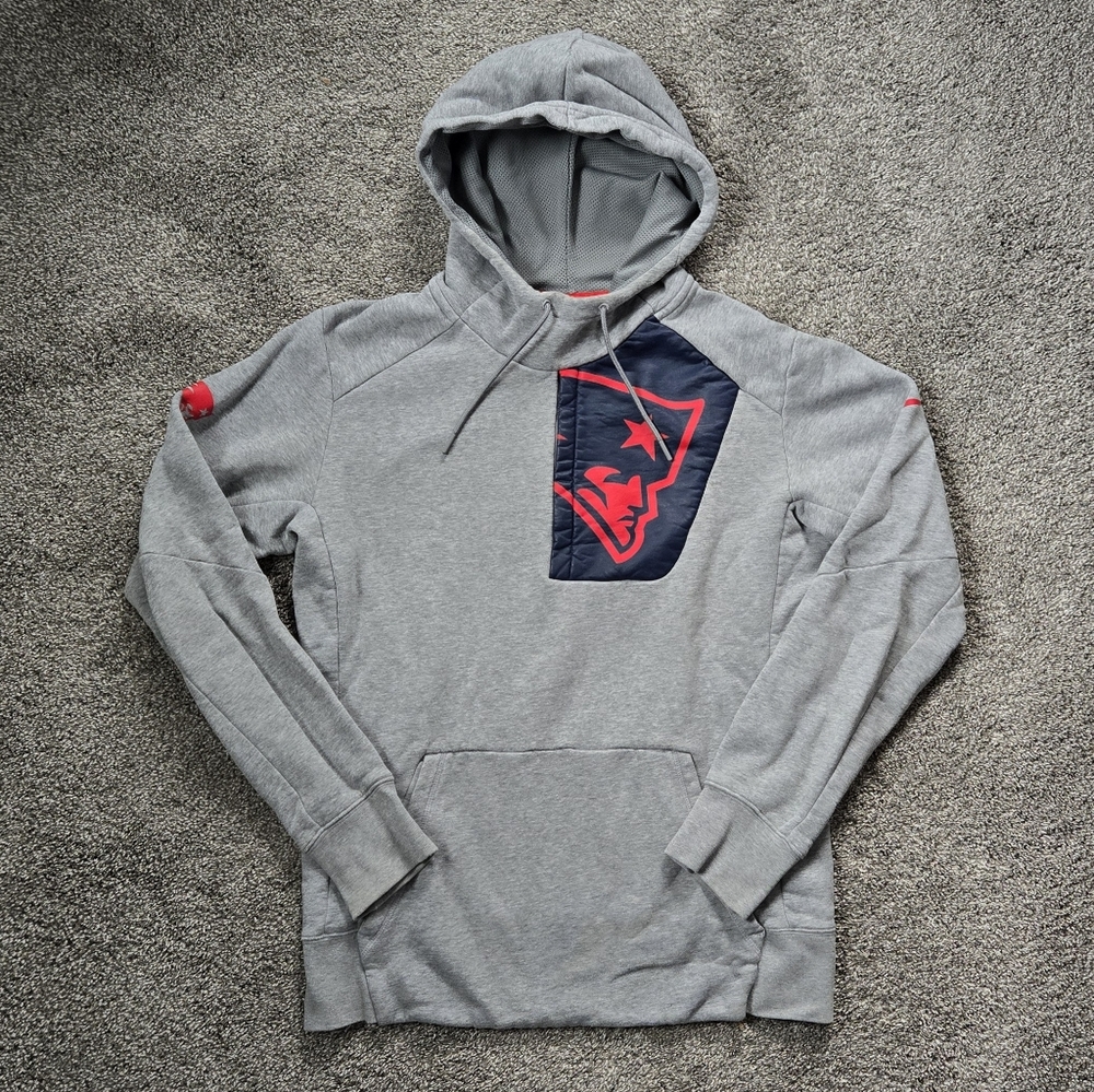 New England Patriots Nike Fly Fleece Pullover Hoodie Heather EUC size medium
